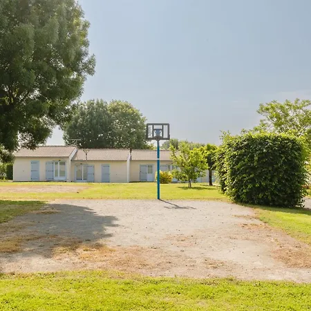 20 - L'etourneau - Village